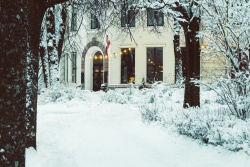 Atpūtas un ceļojumu piedāvājumi 17.12.2025 - 22.12.2025 Andrejs Osokins | Klasiskie Ziemassvētki Valmieras novada Tūrisma pārvalde